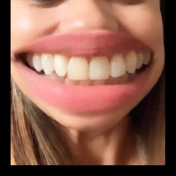 Meet your Posher, Sandra - Picture 1 of 1